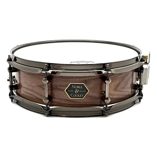 Noble cooley walnut snare - &,